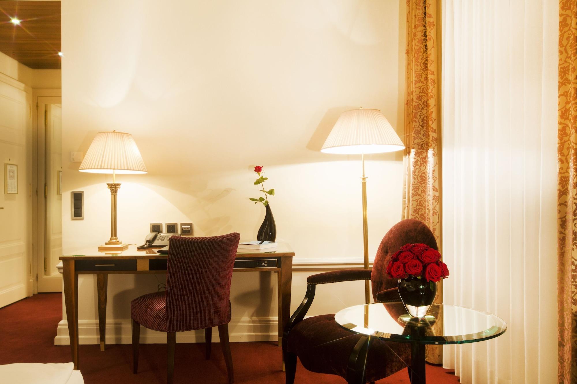 Hotel Bellevue Palace Berno Zewnętrze zdjęcie